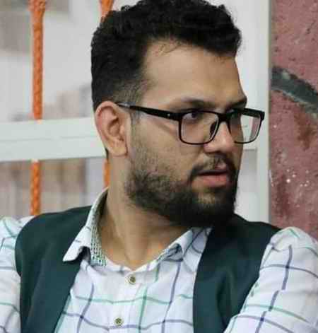 علیرضا اسفندیاری اکبره باخ